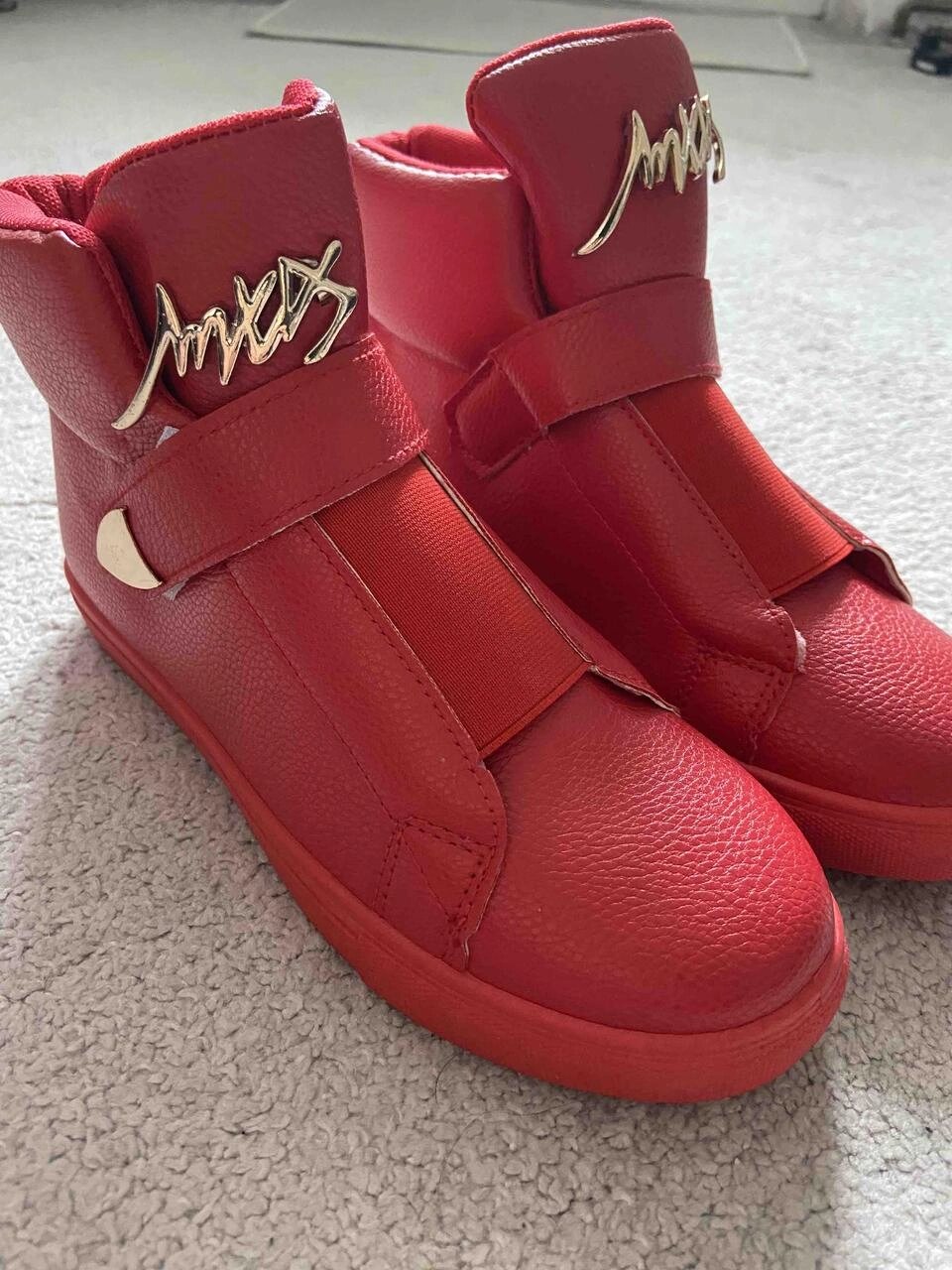 Жіночі високі кросівки червоного кольору на липучці 37 розмір від компанії Elektromax - фото 1