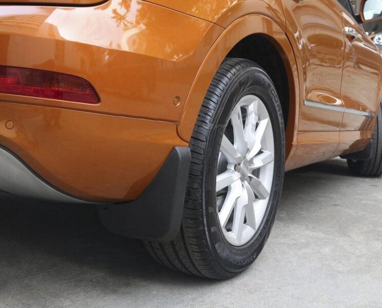 Audi q3 брызговики