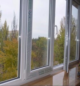 Скління балкона профілем Salamander в Києві от компании «Okna-Shop» интернет магазин