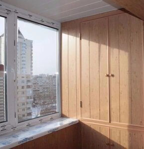 Пластиковий шафа для балкона в Києві от компании «Okna-Shop» интернет магазин