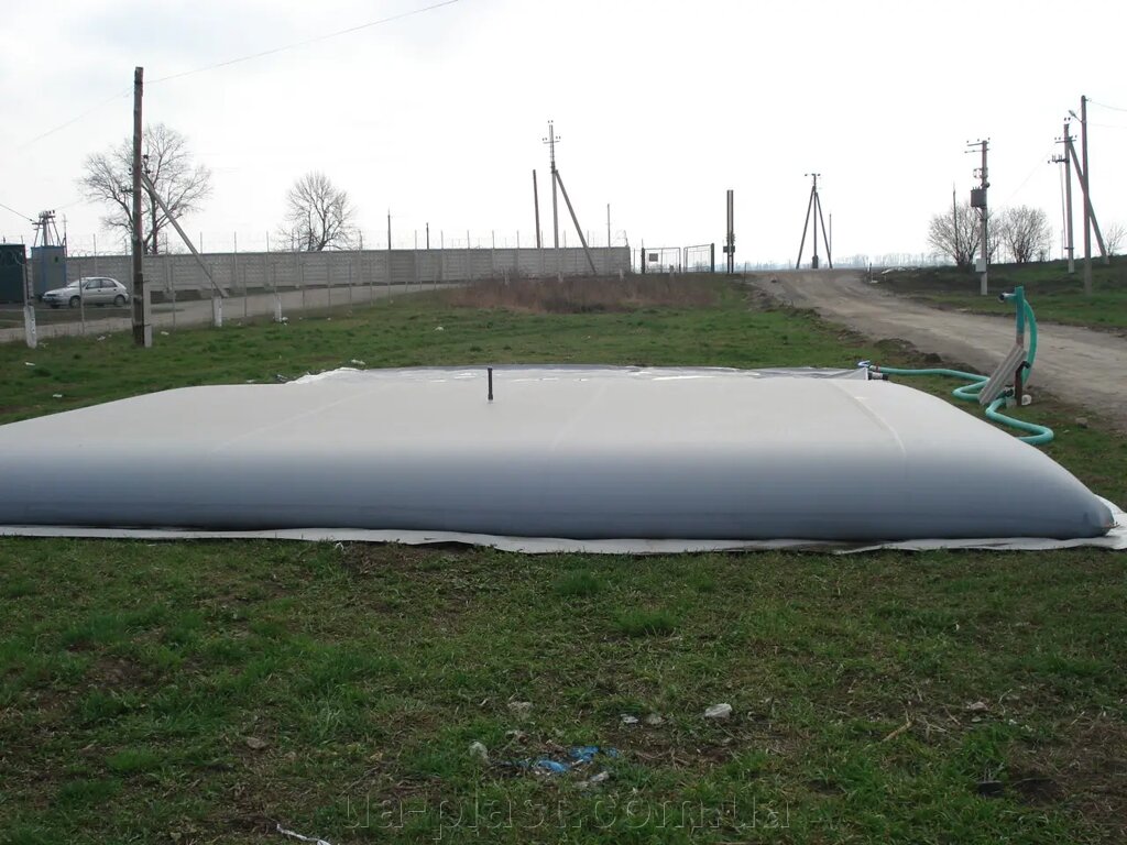 Резервуар для зберігання кас, рідких добрив, води 3 м. куб. від компанії ЮА-ПЛАСТ - фото 1