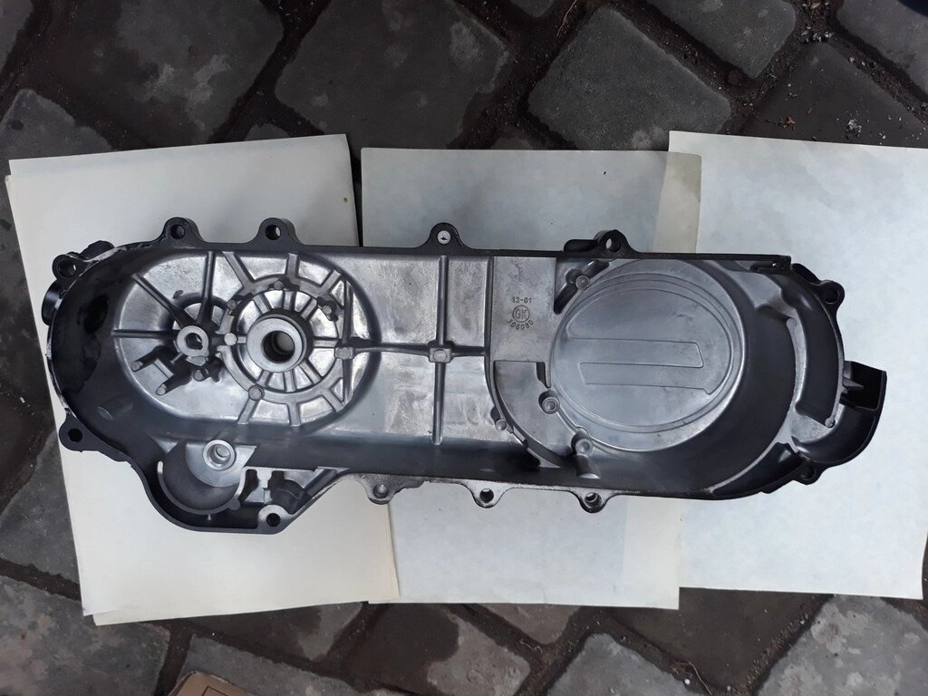 Кришка варіатора 43 см для GY6 100cc від компанії Benzomoto - фото 1