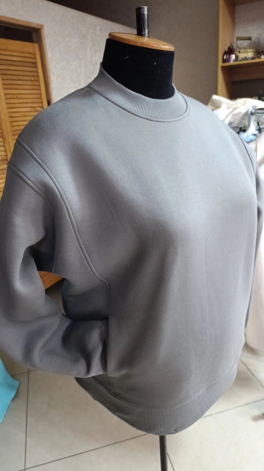 Костюм, Худі світшот для жінок на осінь, бавовна на флізі , преміум класа,з вишивкою та без від компанії Продукція Project V - фото 1