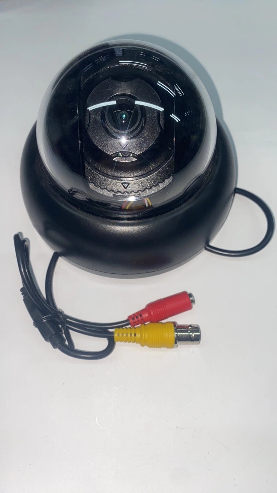 Кольорова купольна аналогова відеокамера DO2 652 від компанії tvsputnik - фото 1