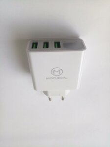 Світлодіодне мережевий зарядний з дисплеєм для телефонів Moojecal (3 USB) в Одеській області от компании tvsputnik