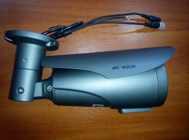 Відеокамера MT-vision MT-CVI1022SVF (1мп) (2.8-12мм) - огляд