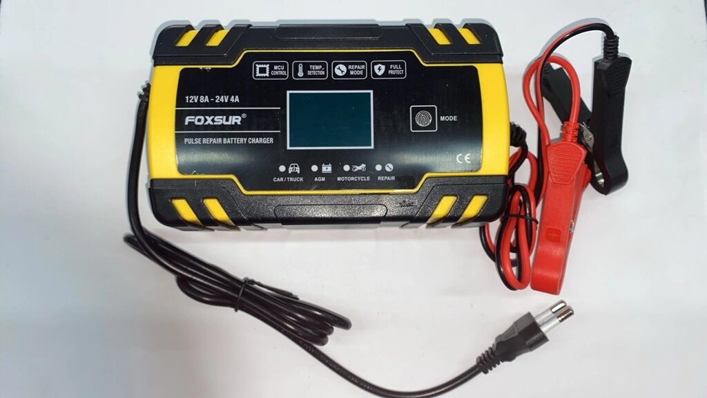 Зарядний пристрій для акумуляторів Foxsur FBC122408D (12-24V 8А) від компанії tvsputnik - фото 1