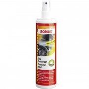 Очисник пластику та гуми з глянцевим ефектом (чернитель) Sonax 380041 (300мл)