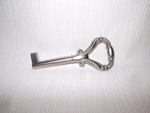 Ключ меблевий NOMET E-241. G5 Сатин