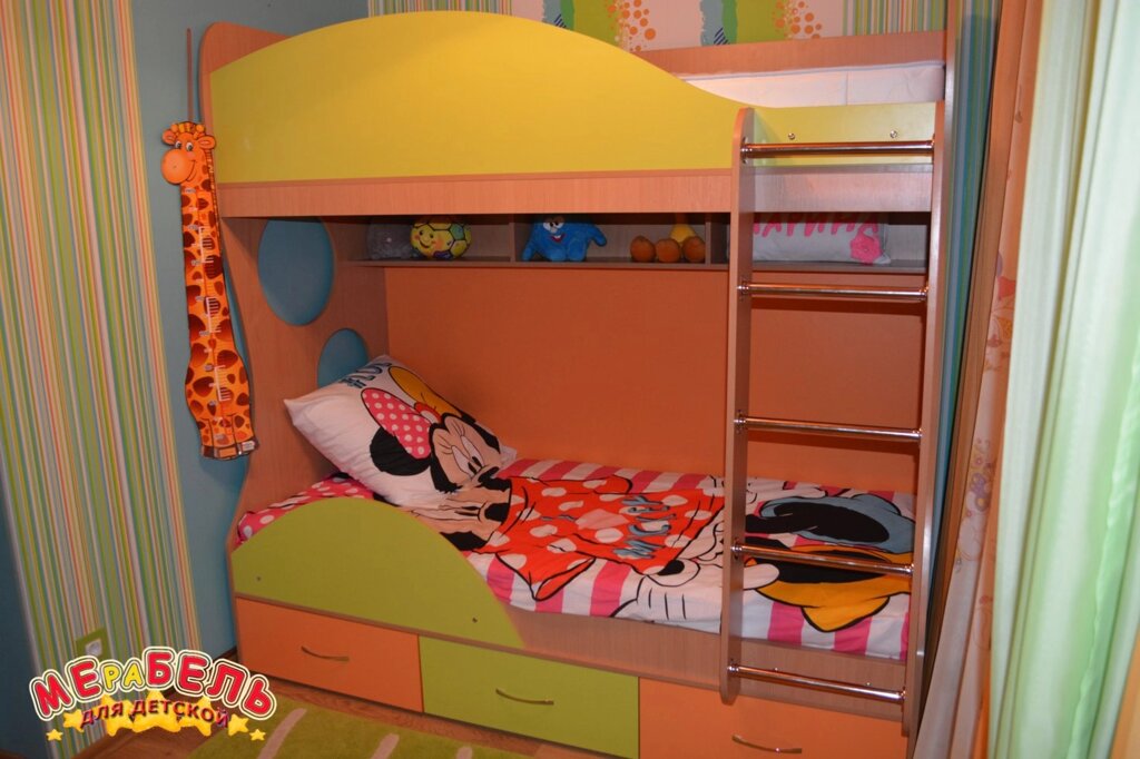 Ліжко дитяче двоярусне з полками і нішами для білизни А7 Merabel від компанії Мерабель - фото 1