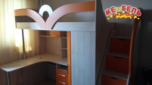 Дитяче ліжко-горище з робочою зоною, кутовою шафою і сходами-комодом КЛ37 Merabel