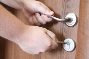 Як потрапити в квартиру, якщо забув ключі будинку Дніпропетровськ
