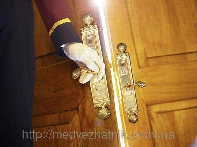Відкрити без втрат броньовані двері в Дніпропетровську від компанії Замок.укр - фото 1