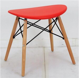 Дизайнерський табурет Kris червоний пластик, дерев'яні букові ніжки Charles Eames DSW, у стилі лофт
