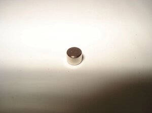 Магніт диск 4 мм / 3 мм (0.4кг)
