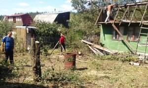 Демонтаж будинку. Розбирання, знесення будівель в Києві.