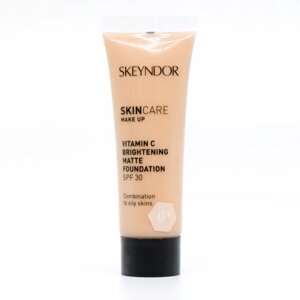 Матирующая основа для макіяжу з вітаміном С SPF30 тон 01 Skeyndor Skincare Make Up Vitamin C Brightening Matte 10мл