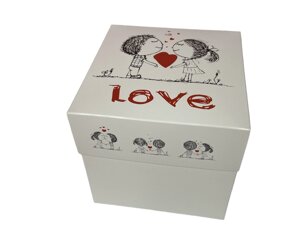 Картонна коробка для торта біла Love 160160160 мм ( 3 шт. )