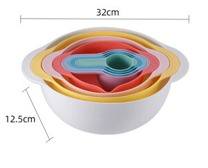 Набір кухонних ємностей 8 1 (міски, сито, мірні ложки)