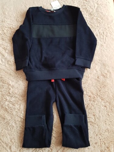 Велюровый костюм темно-синий на мальчика OUTFIT, р.98-104см