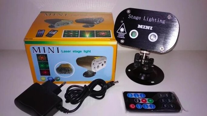 Диско лазер міні проектор Mini Laser Stage Lighting 24 Double від компанії Інтернет магазин "Megamaks" - фото 1