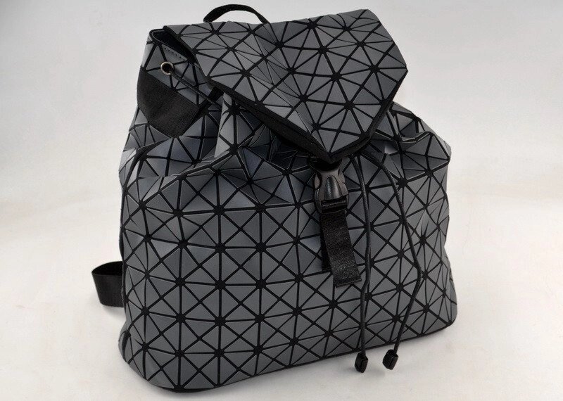 Дизайнерский BAO BAO городской космический рюкзак ISSEY MIYAKE D09 серый цвет від компанії Інтернет магазин "Megamaks" - фото 1