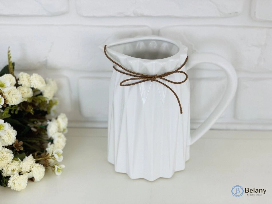 Керамічна ваза з ручкою "RIBBED VASE" матово-біла декоративна ваза від компанії Інтернет магазин "Megamaks" - фото 1