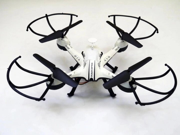 Квадрокоптер радіокерований дрон CX006 c WiFi камерою від компанії Інтернет магазин "Megamaks" - фото 1