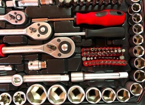 Набір торцевих ключів MÖLLER MR70590 з тріскачкою на 216 деталей від компанії Інтернет магазин "Megamaks" - фото 1