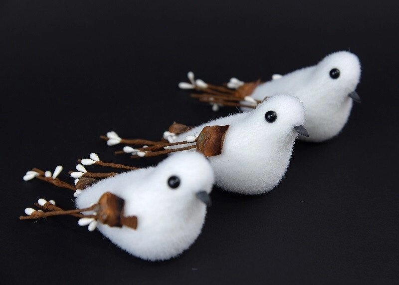 Новорічний декор білі пташки від компанії Інтернет магазин "Megamaks" - фото 1