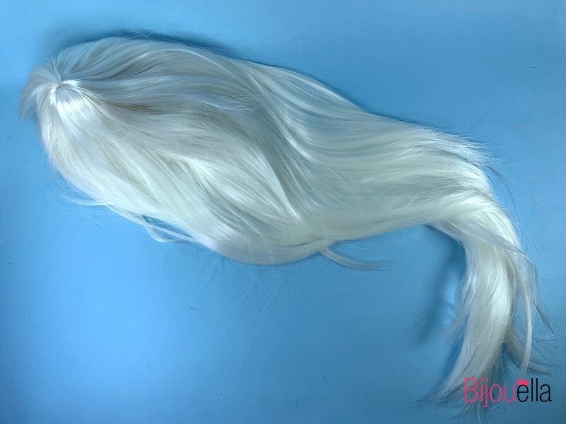Перука маскарадний натуральний попелястий блонд 70 см від компанії Інтернет магазин "Megamaks" - фото 1
