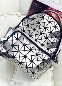 Срібний рюкзак міні космічний БАО БАО бренду ISSEY MIYAKE