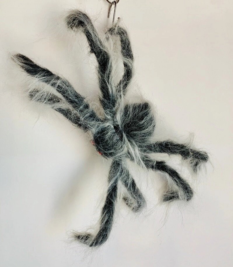 Павук декоративний з білою шерстю прикраси для вечірки Хелловіна - огляд