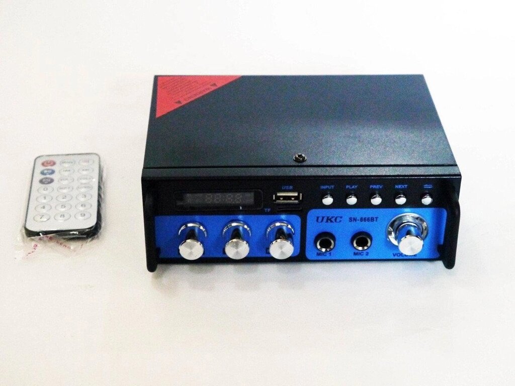 Підсилювач звуку UKC SN-666BT FM USB 2x300W Bluetooth + Караоке від компанії Інтернет магазин "Megamaks" - фото 1