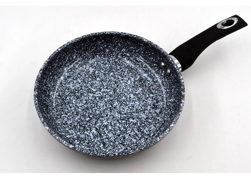 Сковорода Benson BN-514 22 см кований алюміній з кришкою від компанії Інтернет магазин "Megamaks" - фото 1