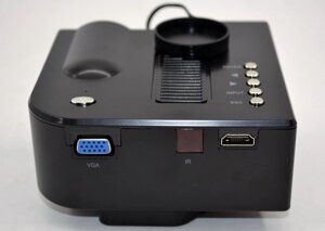 UC28 портативний світлодіодний проектор VGA / AV-IN / USB / SD міні проектор