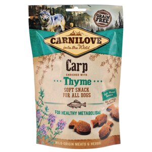 Ласощі для собак Carnilove Semi Moist з коропом і чебрецем 0.2 кг (8595602527335)