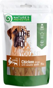 Ласощі для собак смужки з курки з кунжутом Nature's Protection snack for dogs chicken strips with sesame 75 г