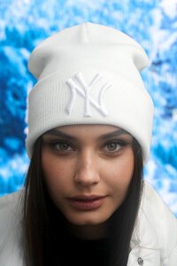 Модна молодіжна шапка-ковпак (6089) Braxton білий 56-59