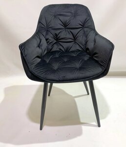 Крісло м'яке з підлокітниками на металевих ніжках для дому / офісу в сучасному стилі CHIC BK оксамит, колір чорний