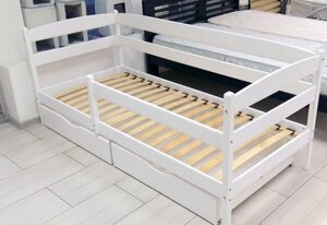 Дитяче ліжко з масиву бука Єва з ящиками та бортиком Мікс меблі, колір білий