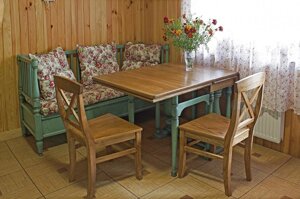 Дерев'яний стіл-книжка на кухню в класичному стилі РКБ-Меблі, колір на вибір