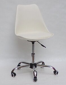 Офісне крісло на коліщатках Milan Office, колір молочний 56