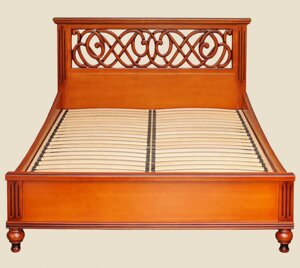 Ліжко дерев'яне в класичному стилі з різною спинкою Глорія РКБ-Меблі, колір та розмір на вибір