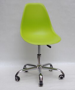 Офісний пластиковий стілець на коліщатках регульований Nik Office, зелений 48