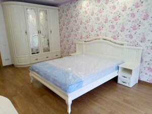 Дерев'яна спальня в класичному стилі Венера РКБ-Меблі, колір на вибір