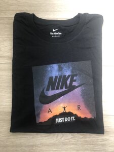 Футболка Nike DR1117-010 (размер XL)