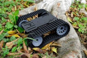 Чорний Гладіатор - гусеничне шасі робота з приводом - DFRobot ROB0153