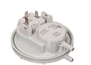 Прессостат диму Huba Control 65/50 Pa на котли Ariston Clas, BS, Genus / Chaffoteaux 605.99A68