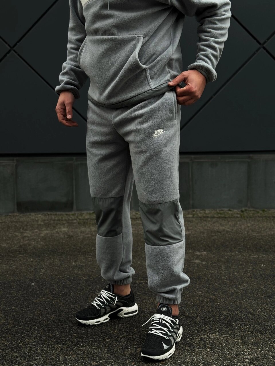 Чоловічі штани Nike Club+ Fleece Winterized Cuff Jogging Hose / DQ4901-073 від компанії Інтернет магазин "Airpac" - фото 1